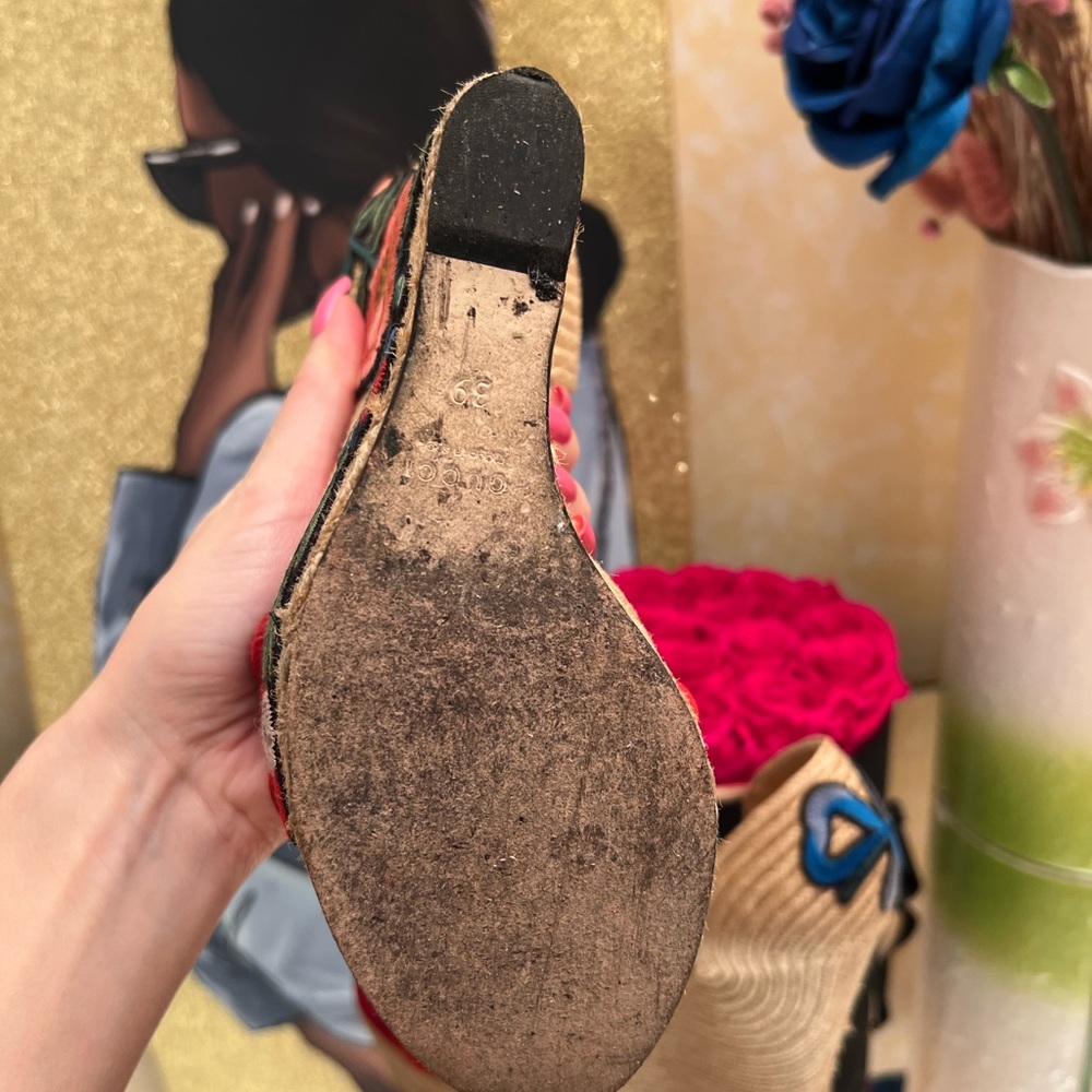 Gucci Wedges,PRICE IS FIRM❌ - Picture 4 of 8